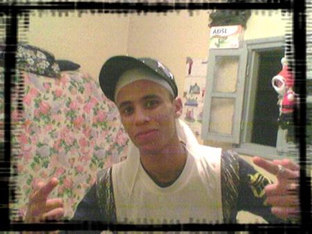 ......♥ (..**ღ♥MoUsSa♥ღ**..)♥......
